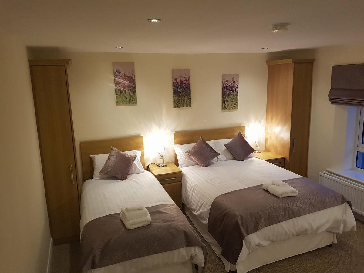 The Armada Inn Ballymoney Bagian luar foto